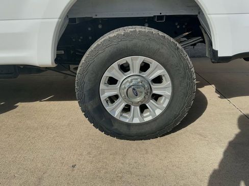 Used 2021 Ford F250 XL w/ Power Equipment Group image 6