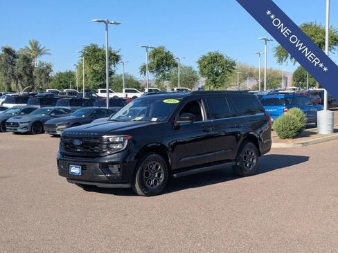 Certified 2025 Ford Expedition Active RWD image 3