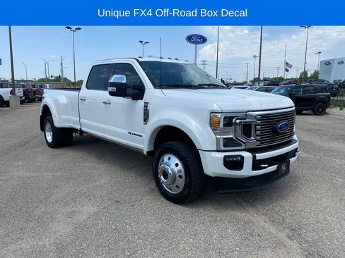Used 2022 Ford F450 Platinum w/ FX4 Off-Road Package AWD/4WD image 8