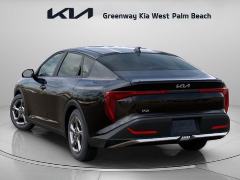 New 2026 Kia K4 FWD image 5