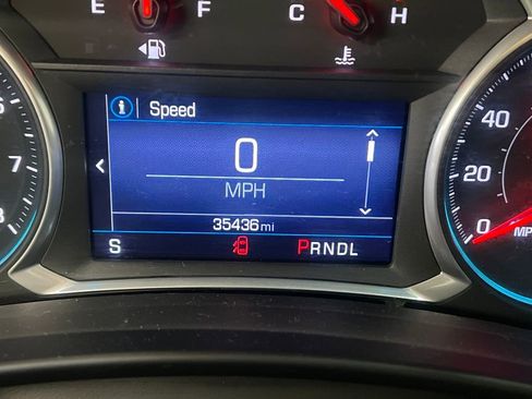 Used 2022 Chevrolet Equinox RS image 21