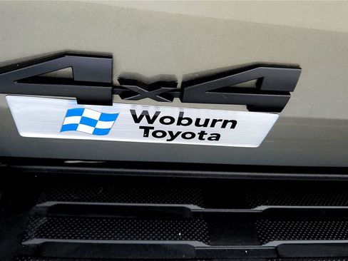 Used 2025 Toyota Tacoma TRD Off-Road image 21