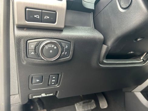 Used 2019 Ford F350 Platinum w/ Platinum Ultimate Package image 21