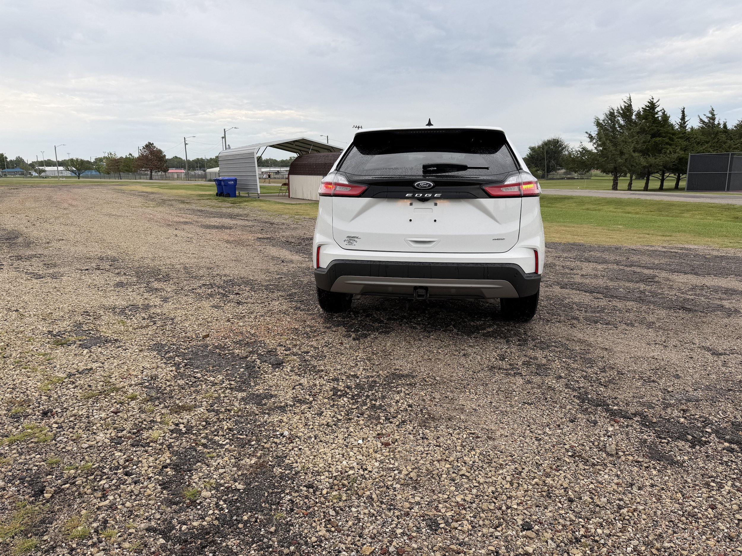 Used 2024 Ford Edge SEL w/ Convenience Package AWD/4WD image 4