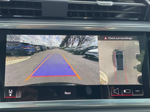 Certified 2023 Audi Q3 2.0T Premium Plus w/ Premium Plus Package image 27