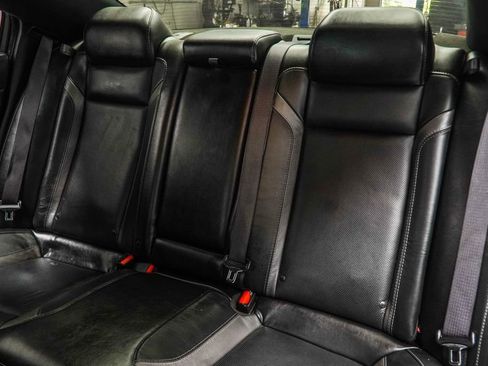 Used 2020 Dodge Charger SXT w/ Leather Interior Group RWD image 40