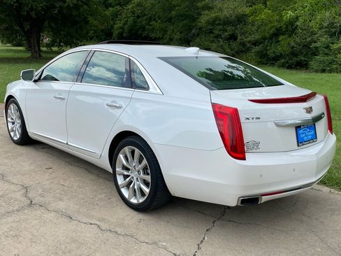 Used 2016 Cadillac XTS Luxury w/ Driver Awareness Package image 4