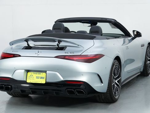 Used 2022 Mercedes-Benz SL 55 AMG AMG SL 55 w/ Performance Line image 45