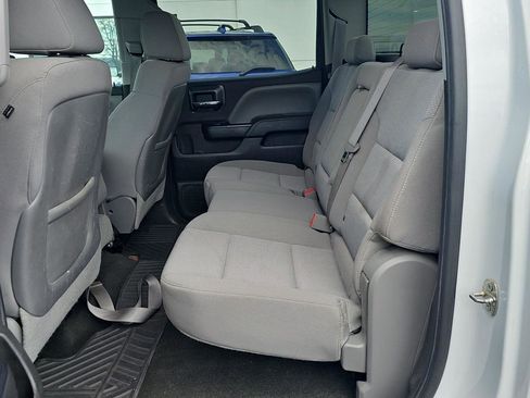 Used 2015 GMC Sierra 1500 4x4 Crew Cab w/ Sierra Convenience Package image 11