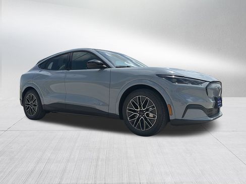 New 2026 Ford Mustang Mach-E Premium RWD image 3