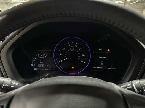 Used 2020 Honda HR-V Touring image 33
