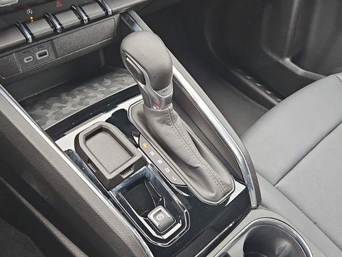 Certified 2024 GMC Canyon Elevation w/ Elevation Premium Package image 16