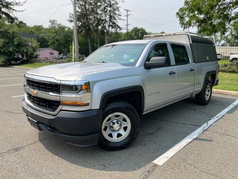 Used 2017 Chevrolet Silverado 1500 W/T AWD/4WD image 3