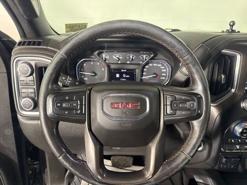 Used 2020 GMC Sierra 2500 AT4 w/ AT4 Premium Package image 27