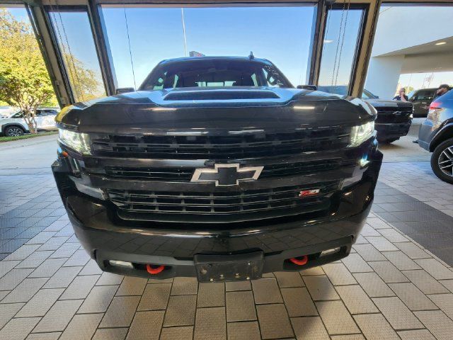 Used 2019 Chevrolet Silverado 1500 LT Trail Boss AWD/4WD image 2