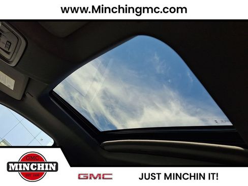 Used 2023 GMC Sierra 1500 Denali AWD/4WD image 15