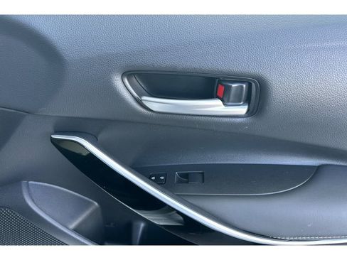 Used 2023 Toyota Corolla XLE image 19