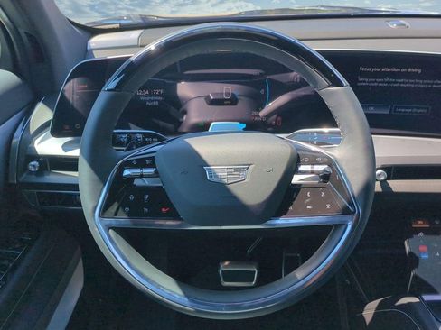 New 2026 Cadillac Vistiq Sport AWD/4WD image 19