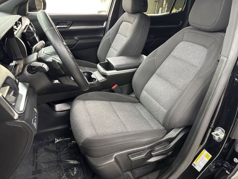 Used 2025 GMC Terrain Elevation FWD image 25