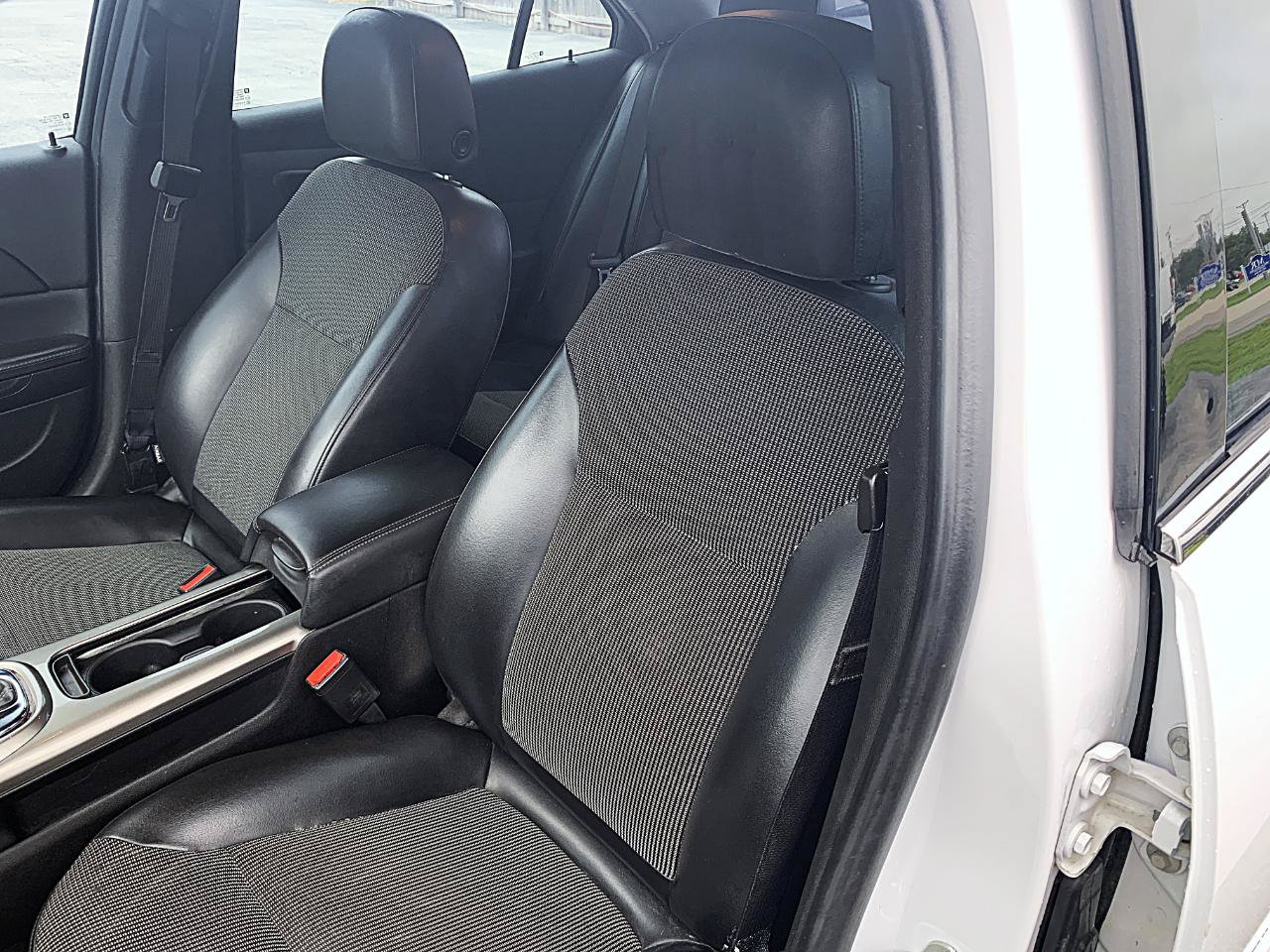 Used 2013 Chevrolet Malibu LT w/ Power Convenience Package FWD image 11