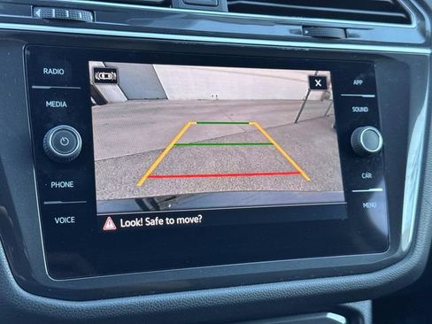 Used 2024 Volkswagen Tiguan S image 25