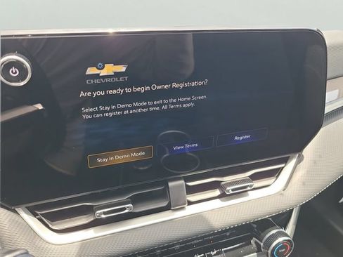 New 2027 Chevrolet Equinox LT FWD image 28