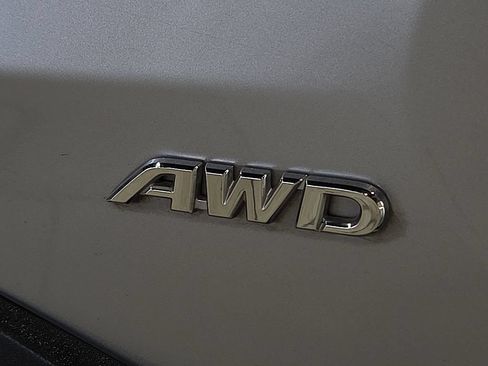 Used 2024 Toyota RAV4 Limited AWD/4WD image 10