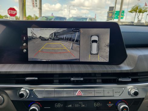Used 2023 Kia Telluride SX FWD image 11