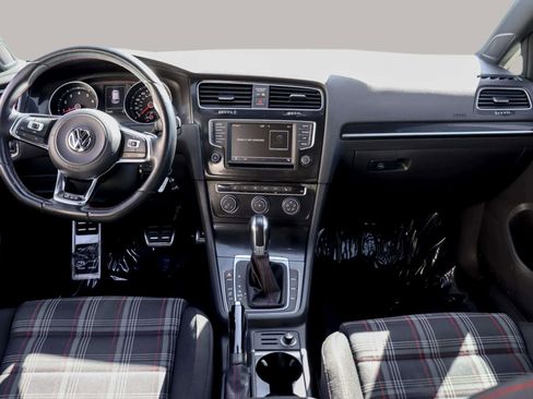 Used 2016 Volkswagen GTI S image 19