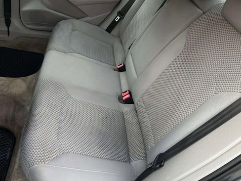 Used 2014 Volkswagen Passat 1.8T S image 26