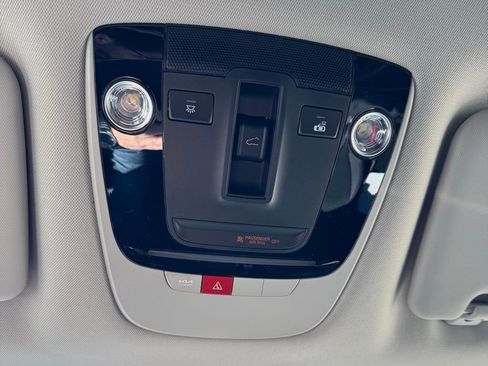 New 2026 Kia Sportage SX image 33