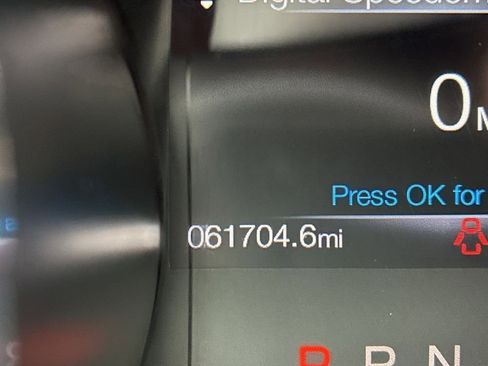 Used 2019 Ford Mustang GT Premium RWD image 8