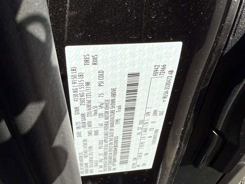 New 2025 Ford Transit 250 Low Roof w/ Load Area Protection Package RWD image 20