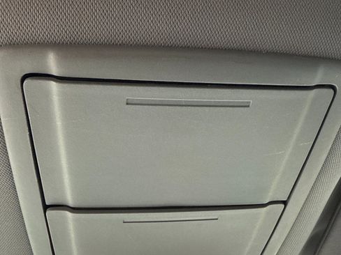 Used 2013 Ford F150 XLT w/ Mid Equipment Group image 14