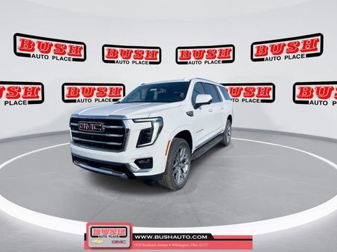 New 2026 GMC Yukon XL Elevation image 6