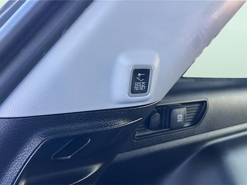 Used 2022 Jeep Grand Cherokee Limited image 34