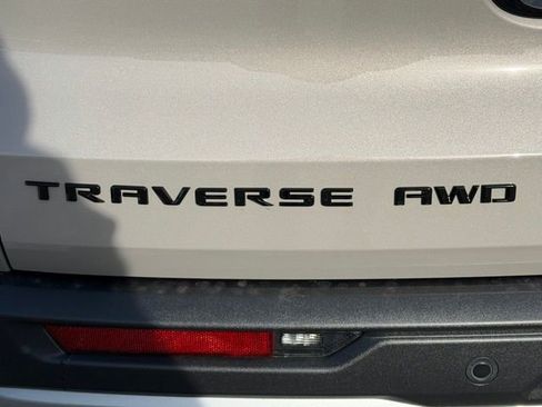 New 2026 Chevrolet Traverse Z71 w/ Driver Confidence Package image 21