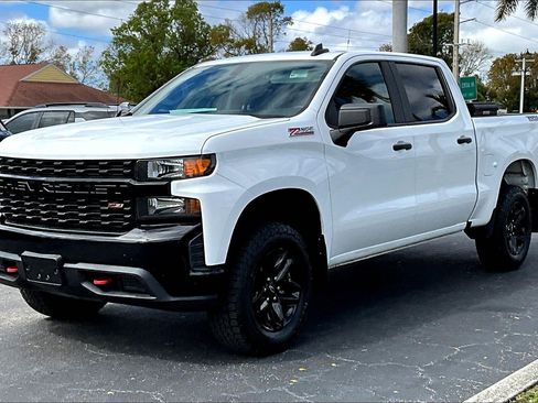 Used 2021 Chevrolet Silverado 1500 Custom Trail Boss AWD/4WD image 2