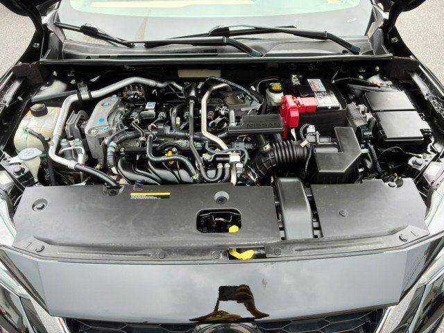 Used 2021 Nissan Sentra SV w/ SV Premium Package FWD image 31