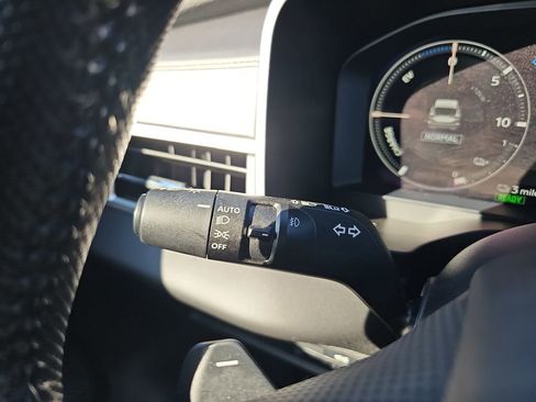 Used 2023 Mitsubishi Outlander SEL image 31