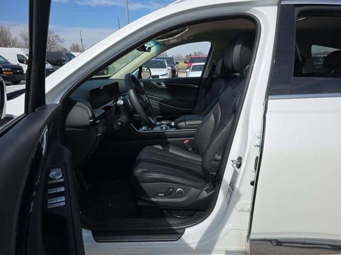 Used 2025 Genesis GV80 2.5T Standard image 6