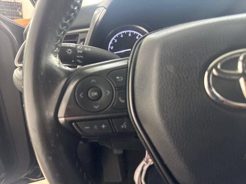 Used 2022 Toyota Camry SE FWD image 27