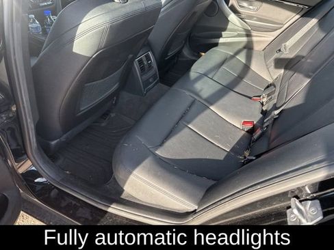 Used 2017 BMW 330i Sedan image 18