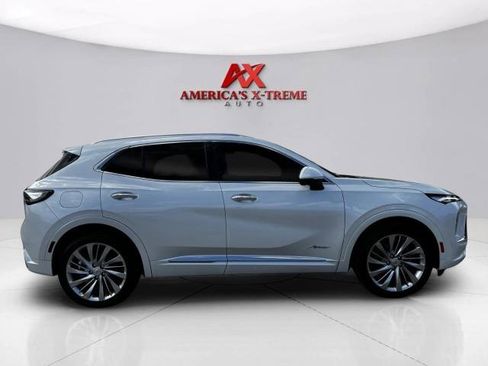 Used 2024 Buick Envision Avenir AWD/4WD image 7