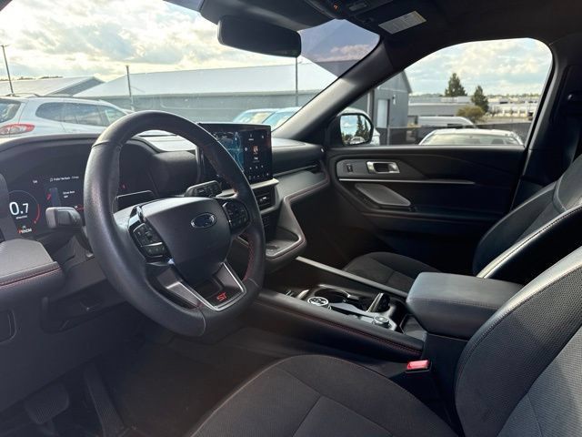 Used 2025 Ford Explorer ST w/ Sun And Sound Package RWD image 16