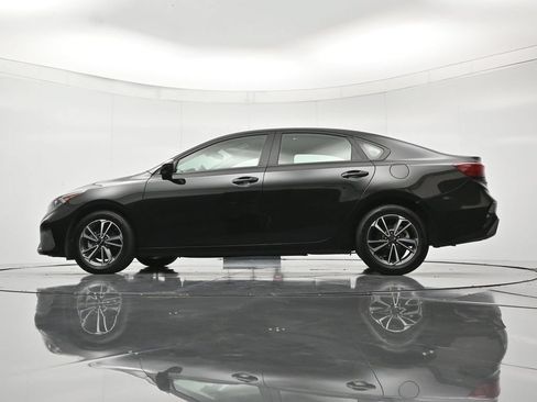 Used 2024 Kia Forte LXS FWD image 43