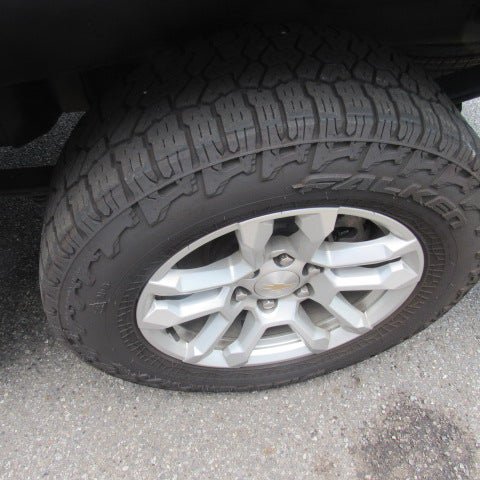 Certified 2024 Chevrolet Silverado 1500 LT w/ Max Trailering Package AWD/4WD image 8