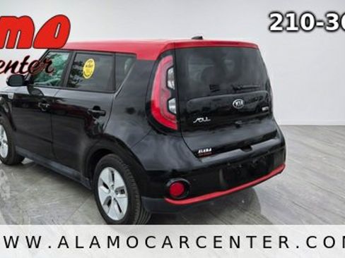 Used 2016 Kia Soul EV + image 3