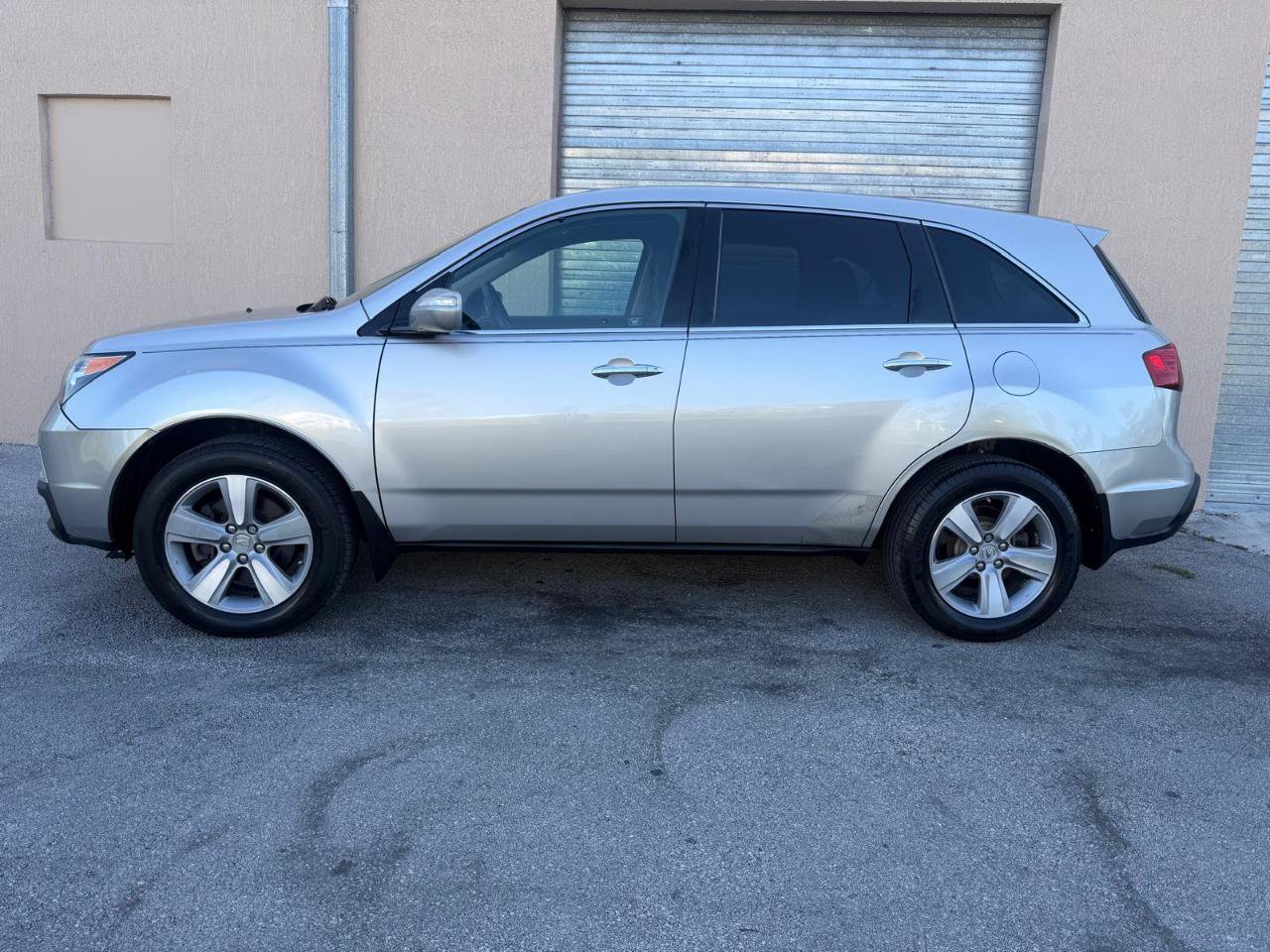 Used 2011 Acura MDX AWD/4WD image 3