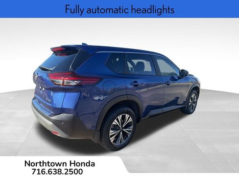 Used 2023 Nissan Rogue SV image 8